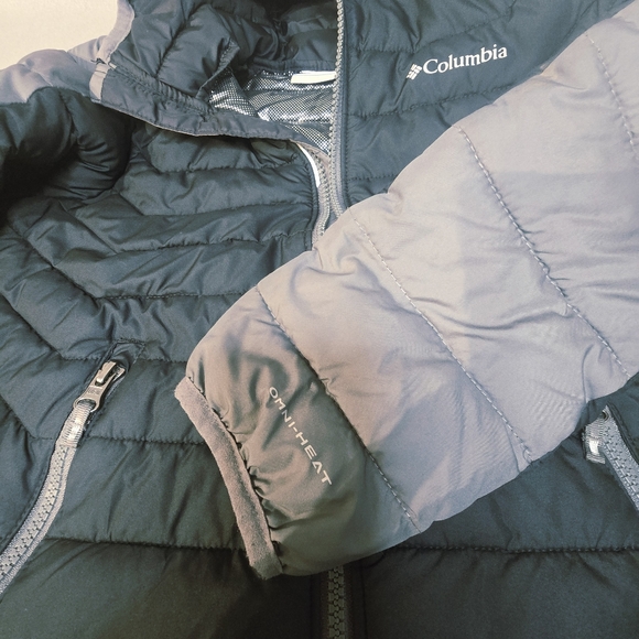 Columbia Black And Gray Boys Omni Heat Coat Size XS 6/7 - Picture 3 of 10